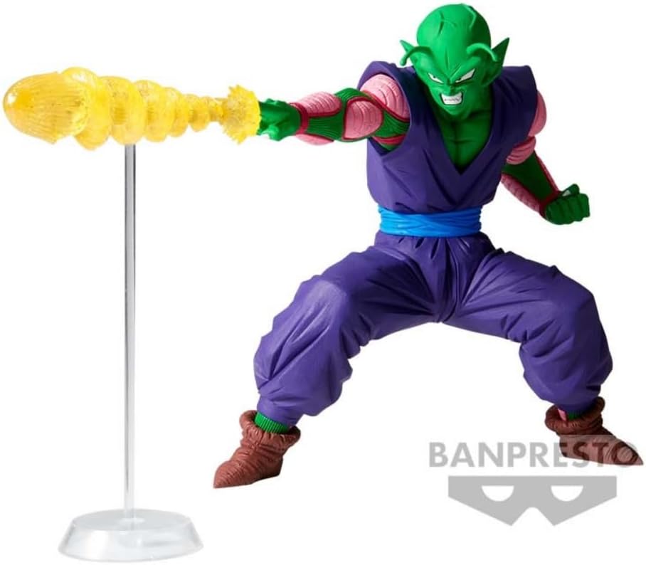 Figura de Piccolo lanzando su técnica especial: Makankosappo