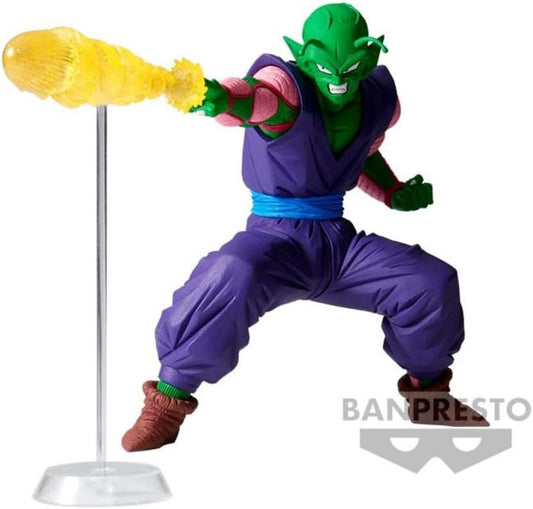 Figura de Piccolo lanzando su técnica especial: Makankosappo