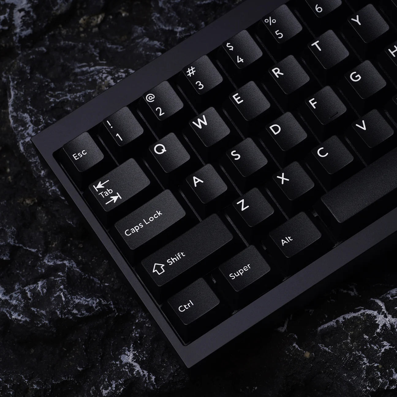 TOFU60 Teclado mecánico listo para usarse (ensamblado) con teclas PBTFANS WOB/Hot Swap